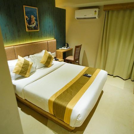 Hotel Skylink Hospitality Mahalaxmi Мумбаї Екстер'єр фото