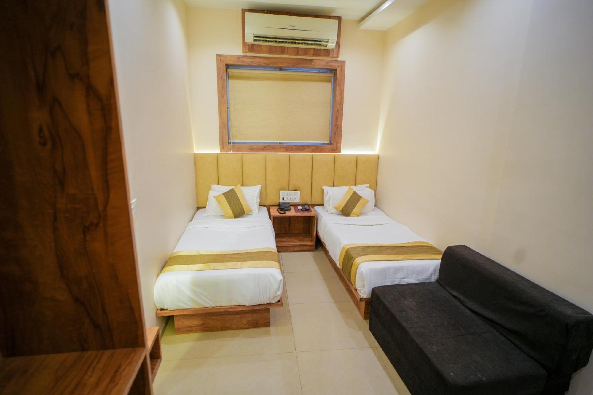 Hotel Skylink Hospitality Mahalaxmi Мумбаї Екстер'єр фото