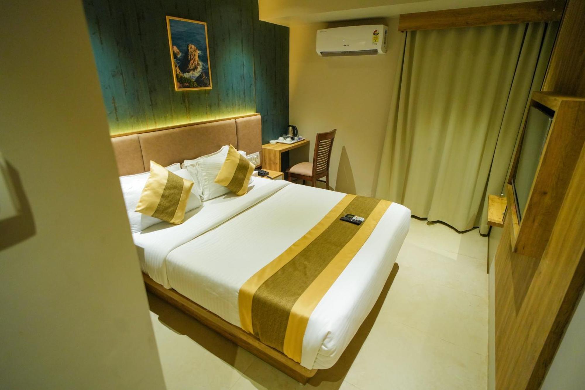 Hotel Skylink Hospitality Mahalaxmi Мумбаї Екстер'єр фото