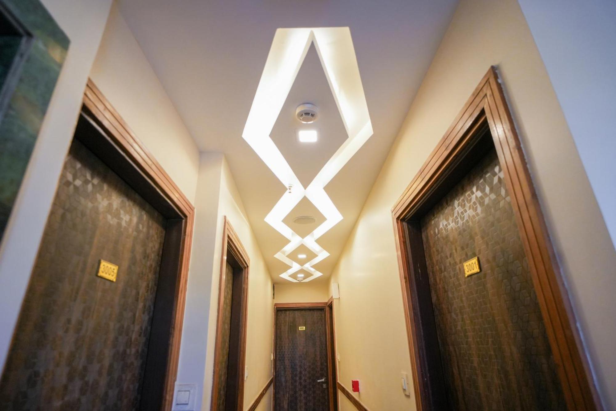 Hotel Skylink Hospitality Mahalaxmi Мумбаї Екстер'єр фото