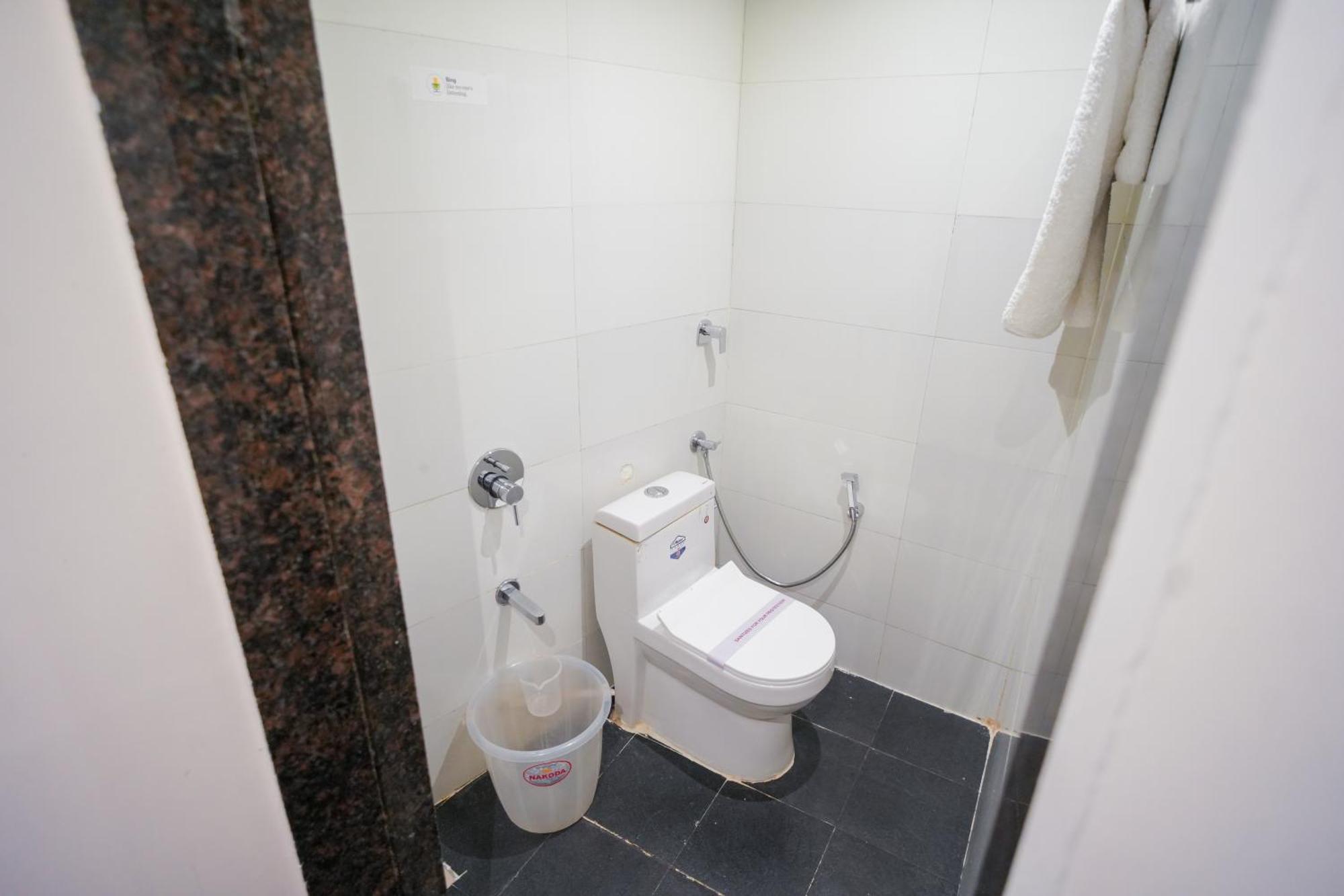 Hotel Skylink Hospitality Mahalaxmi Мумбаї Екстер'єр фото