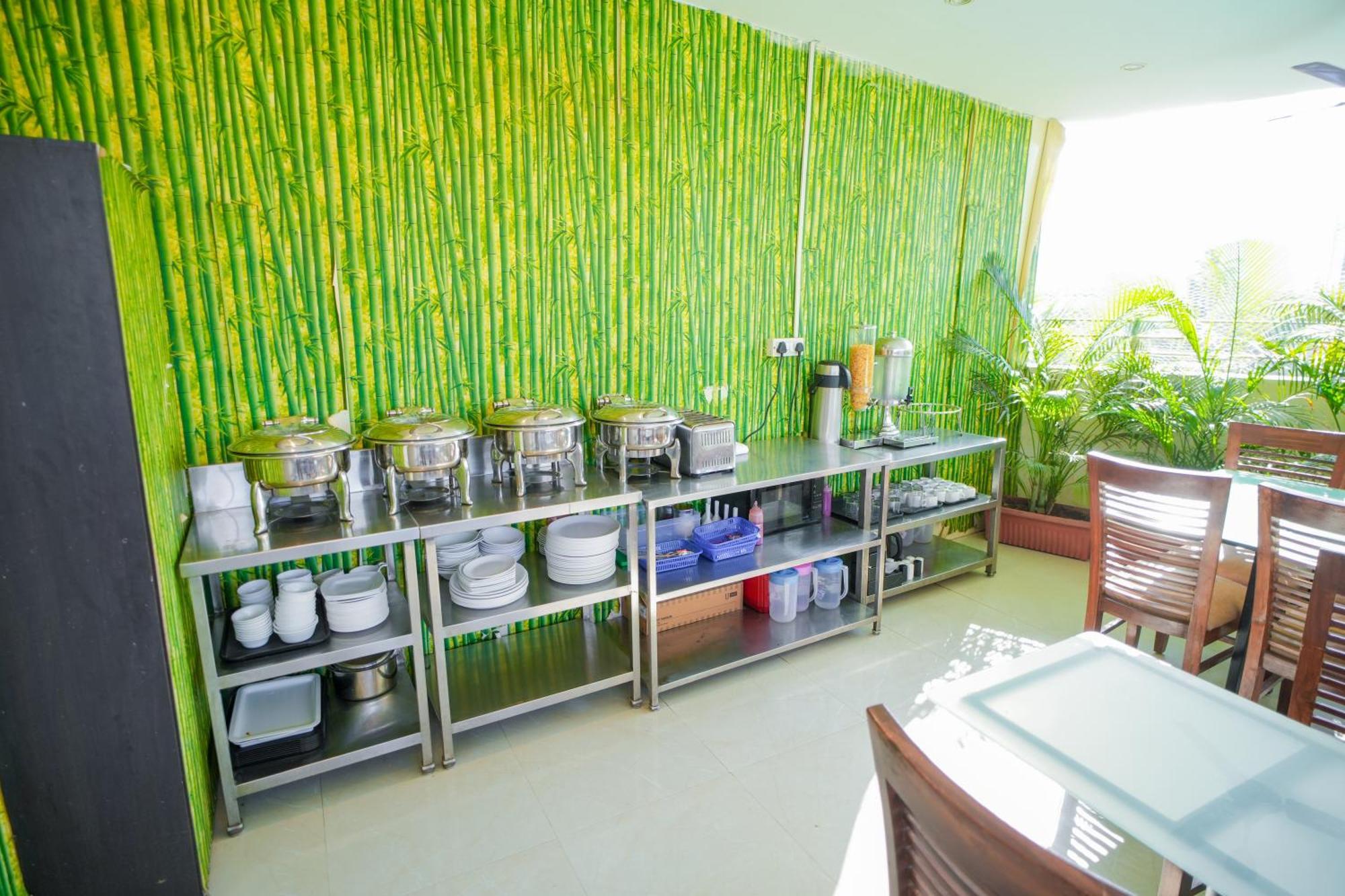 Hotel Skylink Hospitality Mahalaxmi Мумбаї Екстер'єр фото